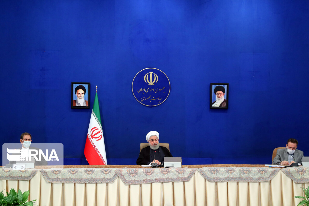 روحانی بر لزوم هرچه سریع‌تر آزادسازی سهام عدالت تاکید کرد