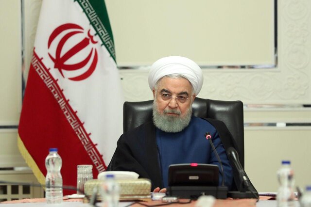 رئیس جمهور: تامین نیازهای مادی و معنوی زحمتکشان عرصه سلامت اولویت دولت است