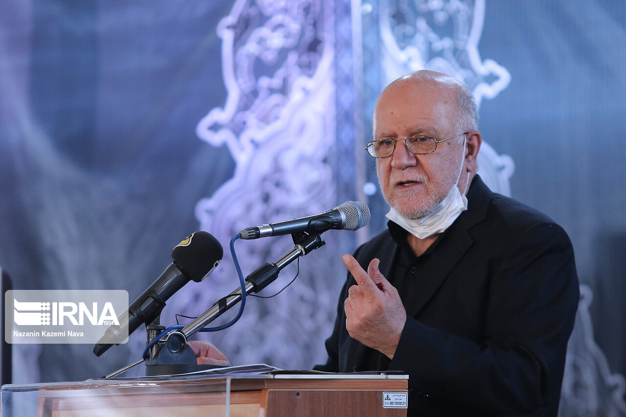 زنگنه:صادرات نفت ایران هیچگاه متوقف نشد
