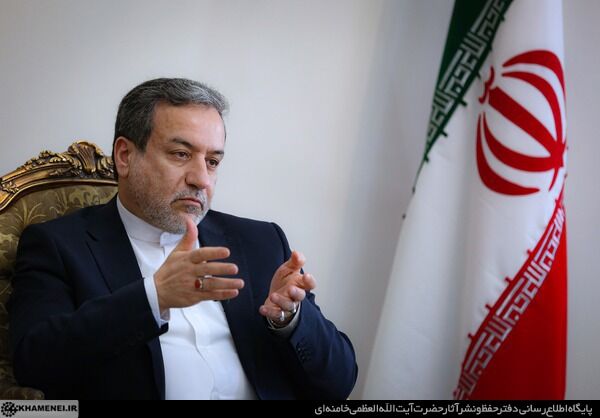 عراقچی: تلاش برای تصویب قطعنامه در شورای حکام تهدیدکننده دیپلماسی است