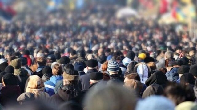 هشدار یک استاد دانشگاه تهران: رشد جمعیت ایران از سال ۱۴۲۵ منفی می شود