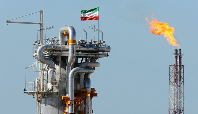 پالایشگاه های آسیا در انتظار بازگشت میعانات نفتی ایران به بازار