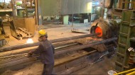 بهره برادری از خط تولید پایه های توزیع برق
