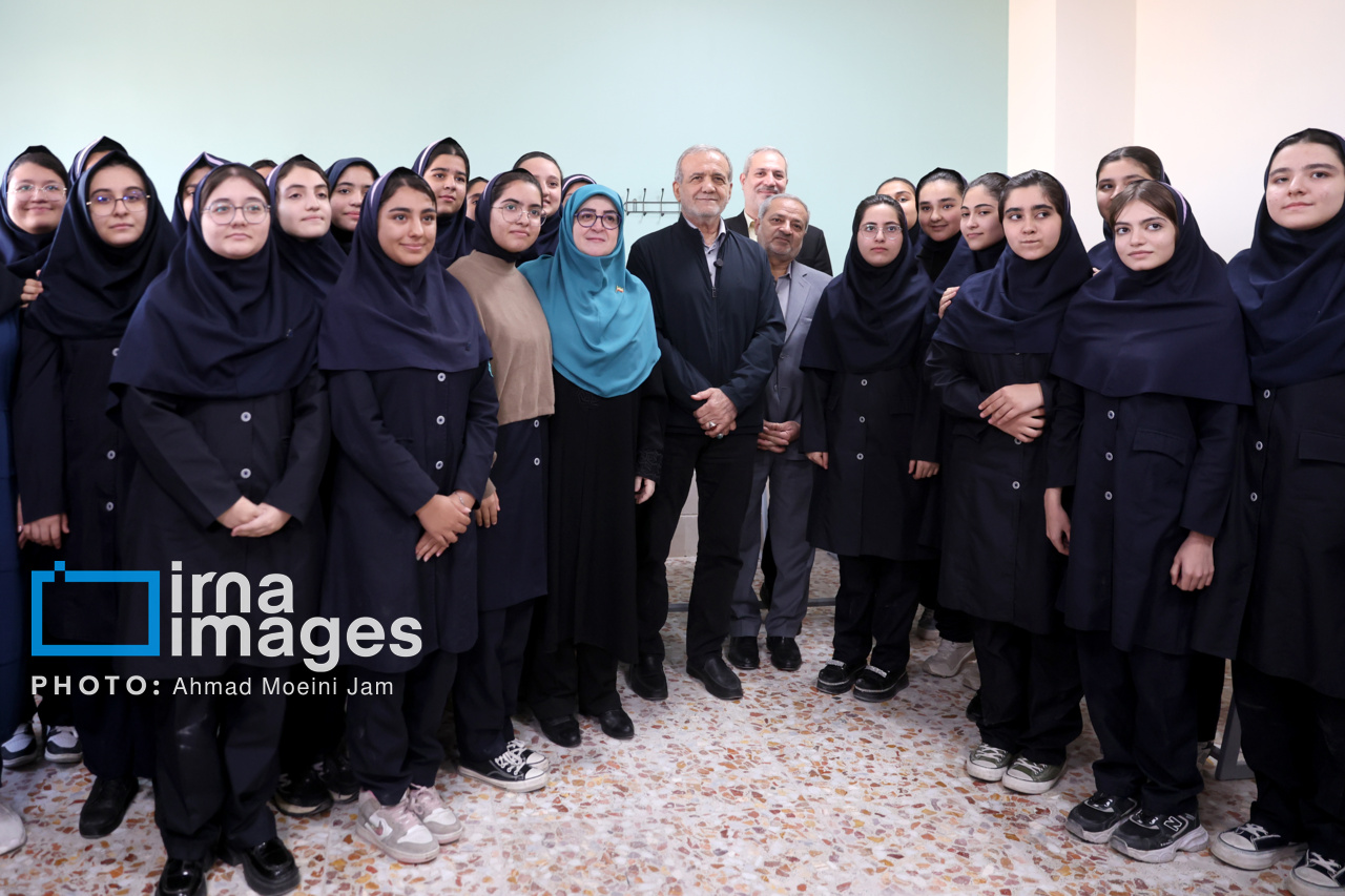 پزشکیان: شکستن قالب‌های ذهنی و باور به امکان تغییر، شرط اصلی هر تحول است