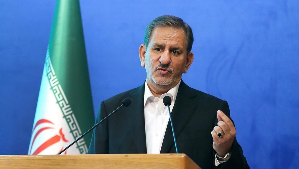 جهانگیری: اولویت کشور توسعه علمی و نیروی انسانی است